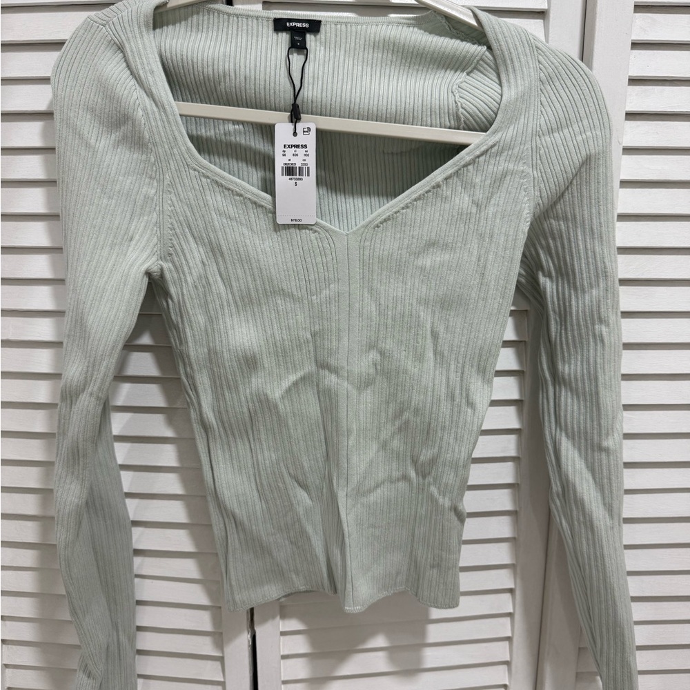 Express Light Mint Ribbed V-Neck Top